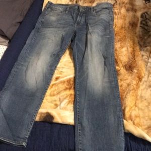 Men’s American Eagle Jeans